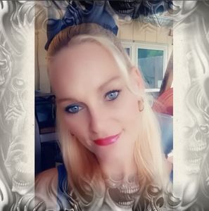 Meet your Posher, Mel